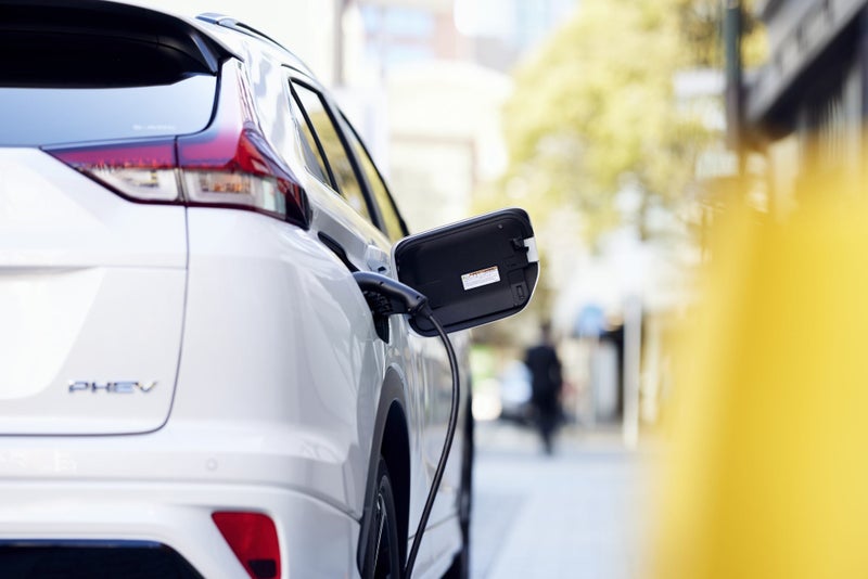 2026 Mitsubishi Eclipse Cross PHEV XLS AWD - Pl... image 3