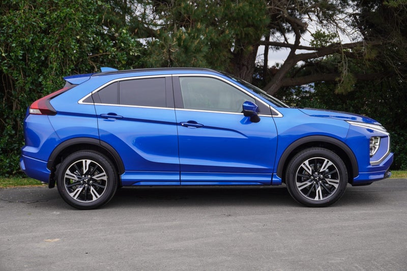2026 Mitsubishi Eclipse Cross VRX 2WD image 2