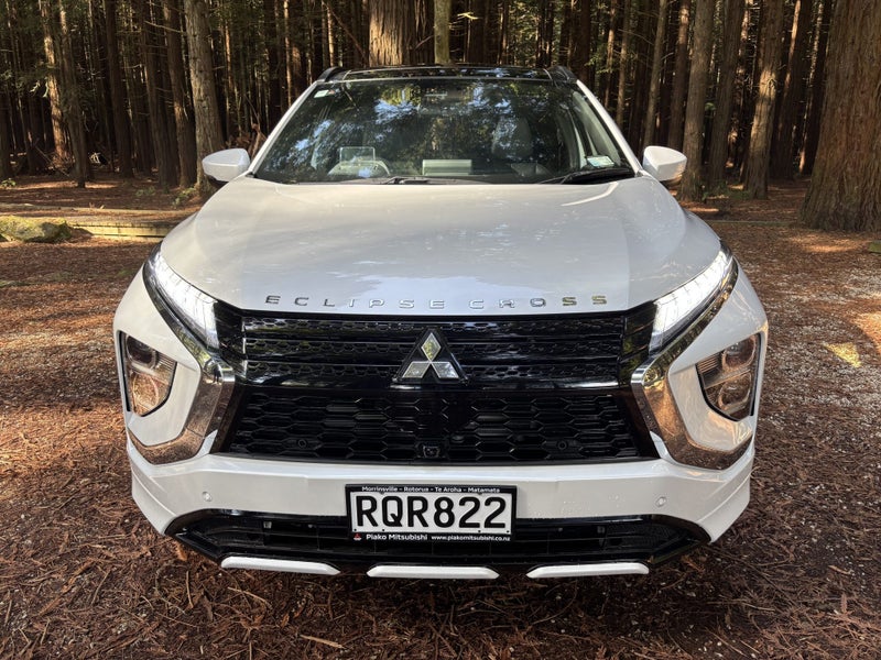 2026 Mitsubishi Eclipse Cross VRX 2WD image 2