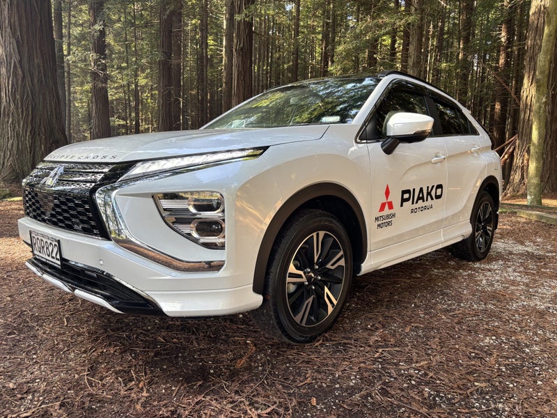 2026 Mitsubishi Eclipse Cross VRX 2WD image 3