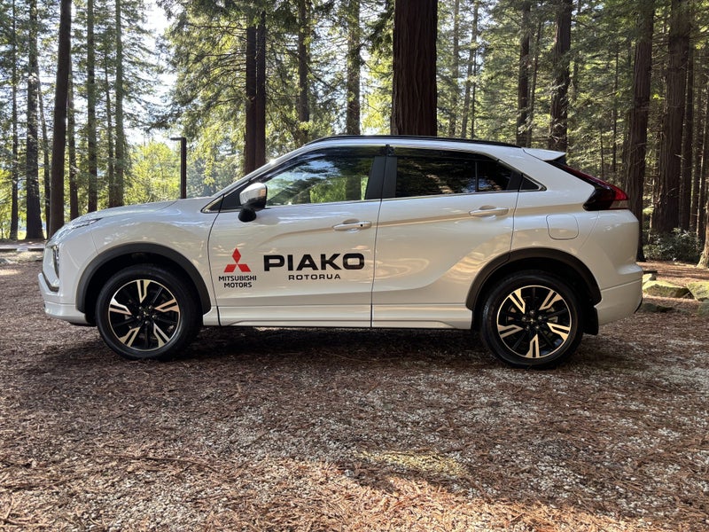 2026 Mitsubishi Eclipse Cross VRX 2WD image 4