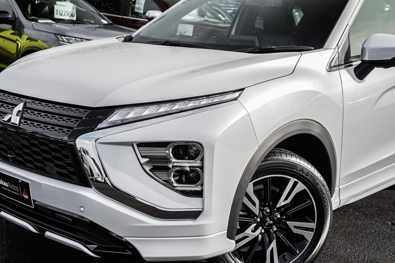 2026 Mitsubishi Eclipse Cross VRX 2WD image 3
