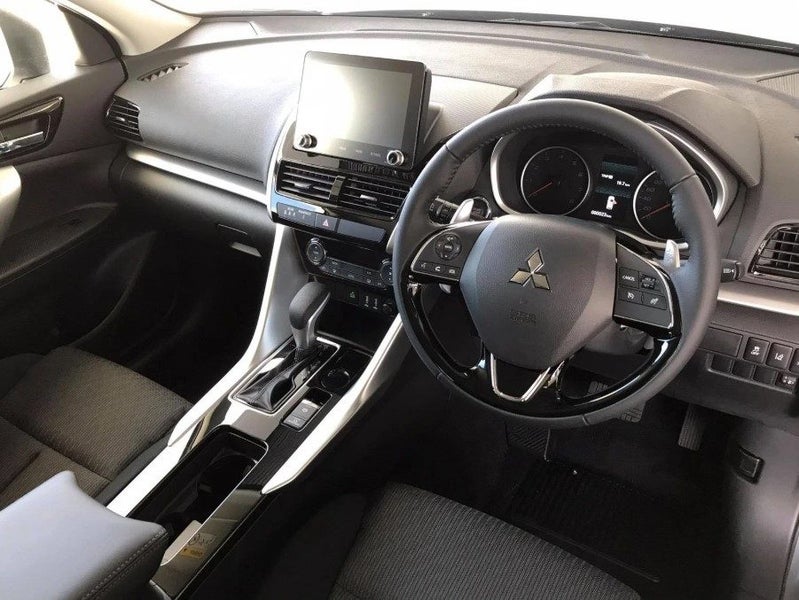 2026 Mitsubishi Eclipse Cross XLS 1.5L 2WD image 2