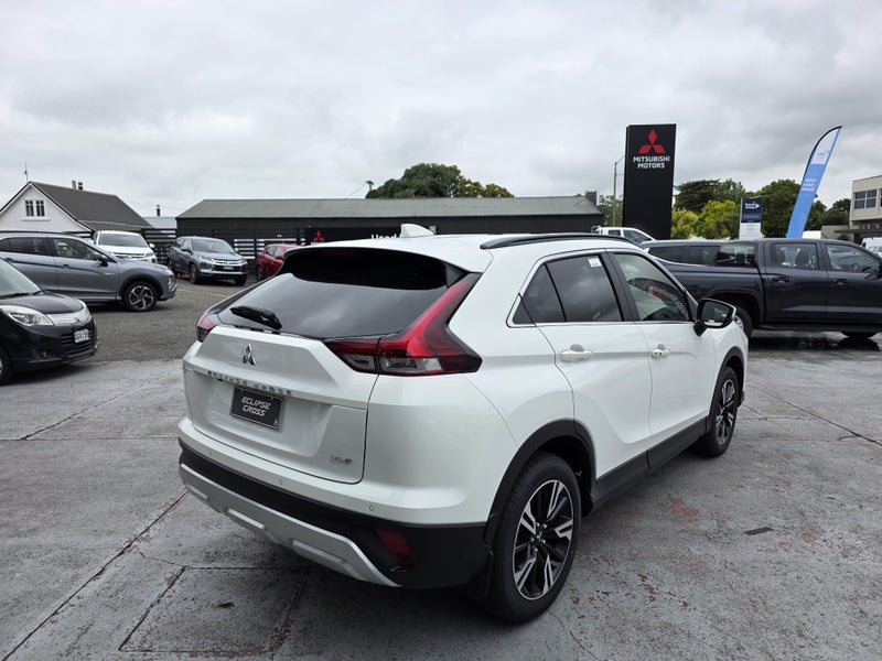 2026 Mitsubishi Eclipse Cross XLS 1.5P image 2