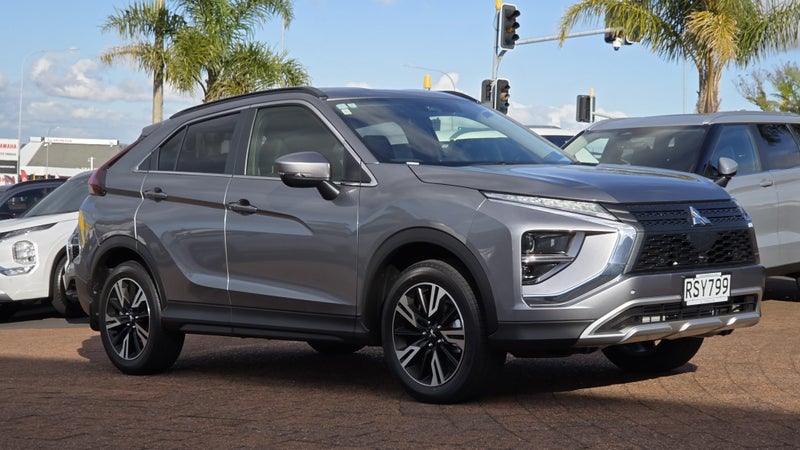 2026 Mitsubishi Eclipse Cross XLS 1.5PT AUTO 2WD image 3