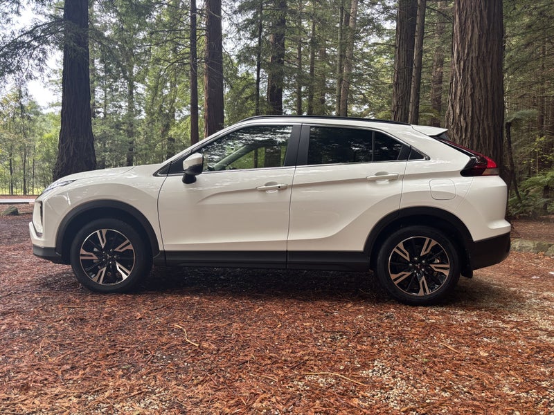 2026 Mitsubishi Eclipse Cross XLS 2WD image 4