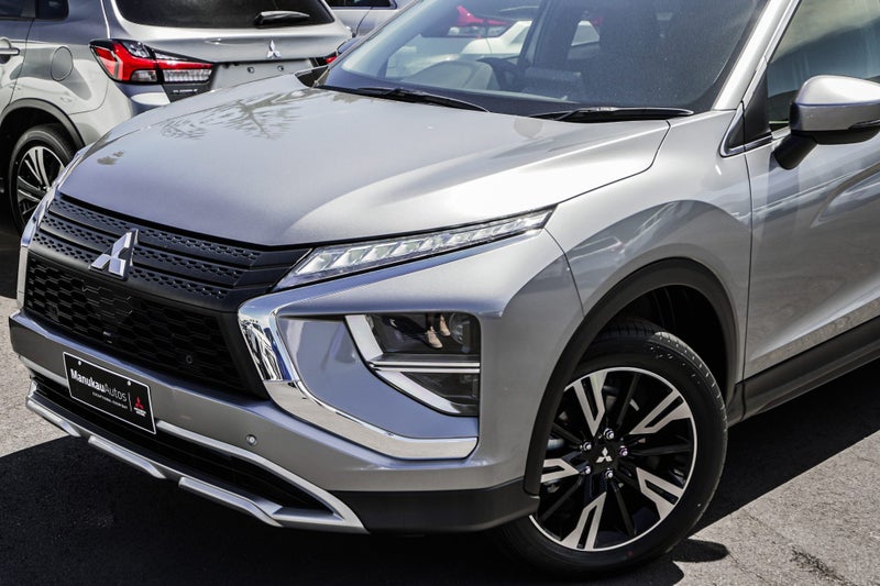 2026 Mitsubishi Eclipse Cross XLS 2WD image 3