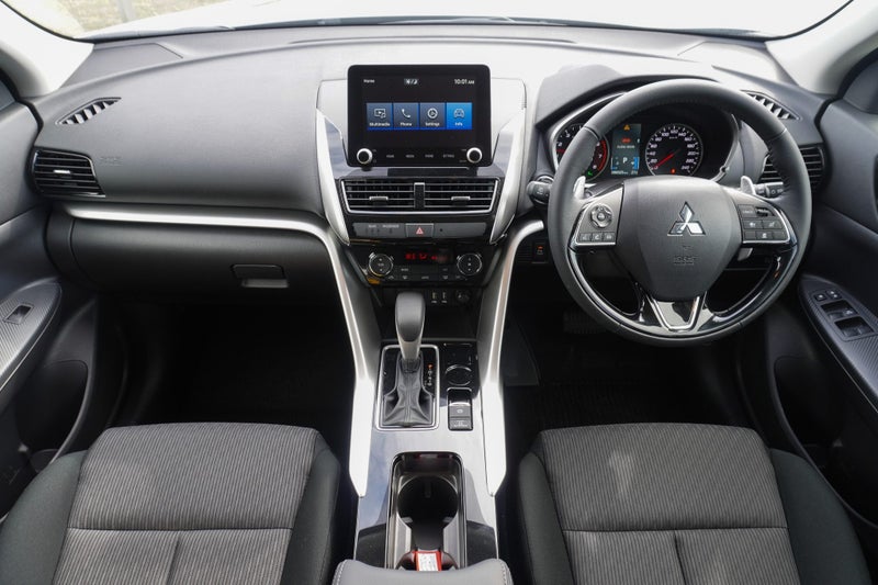 2026 Mitsubishi Eclipse Cross XLS 2WD auto image 4