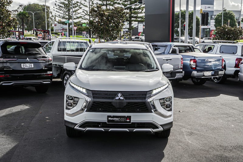 2026 Mitsubishi Eclipse Cross XLS 4WD PHEV image 4