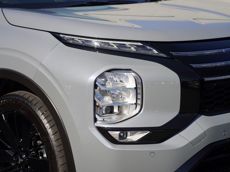 2026 Mitsubishi Outlander 2.5P EXCEED 2WD image 3