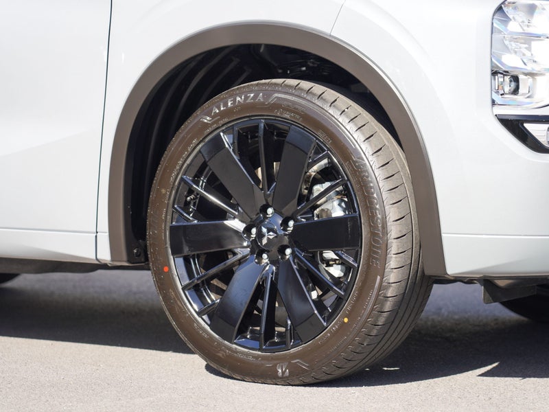 2026 Mitsubishi Outlander 2.5P EXCEED 2WD image 5