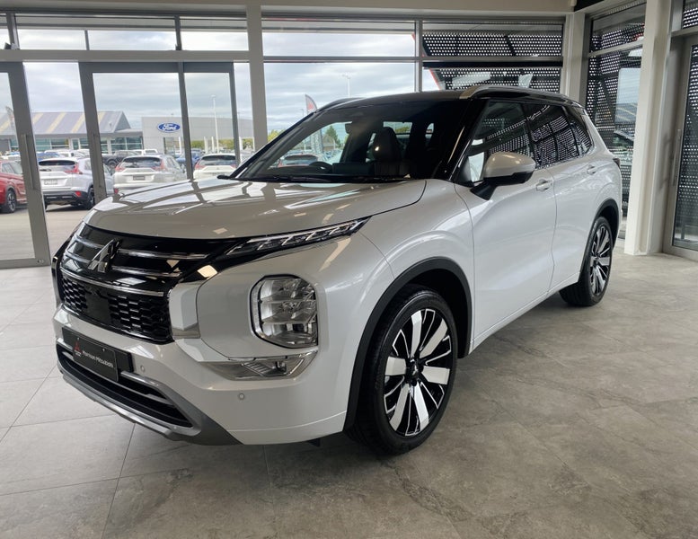 2026 Mitsubishi Outlander 2.5P EXCEED 4WD CVT image 3