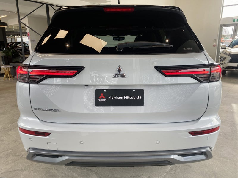 2026 Mitsubishi Outlander 2.5P EXCEED 4WD CVT image 5