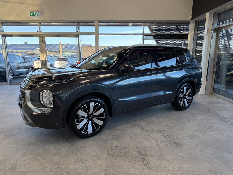 2026 Mitsubishi Outlander 2.5P EXCEED 4WD CVT image 4