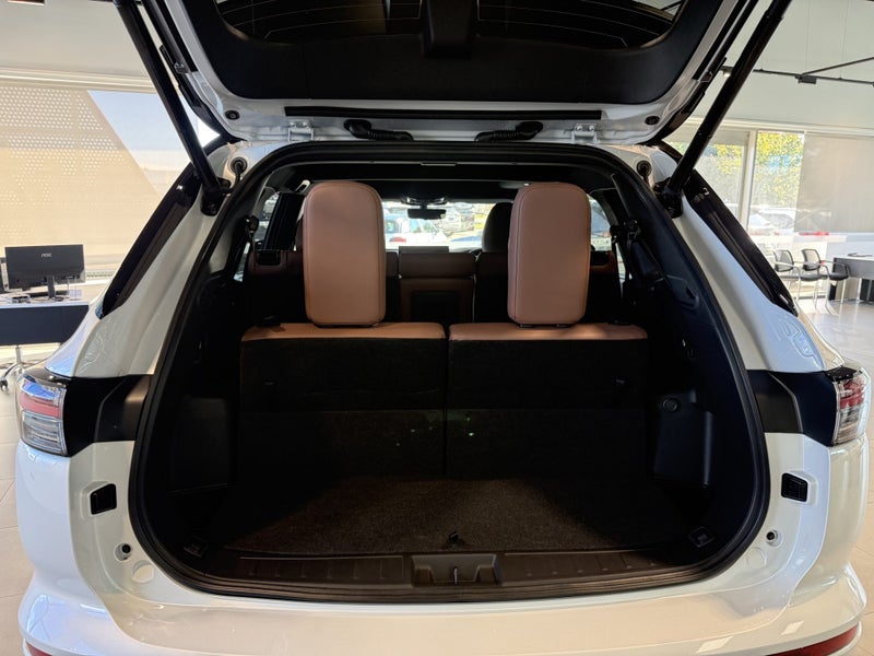 2026 Mitsubishi Outlander 2.5P EXCEED 4WD CVT image 5