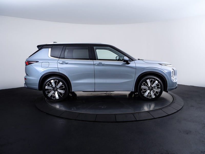 2026 Mitsubishi Outlander 2.5P EXCEED SUV 2WD 7... image 2