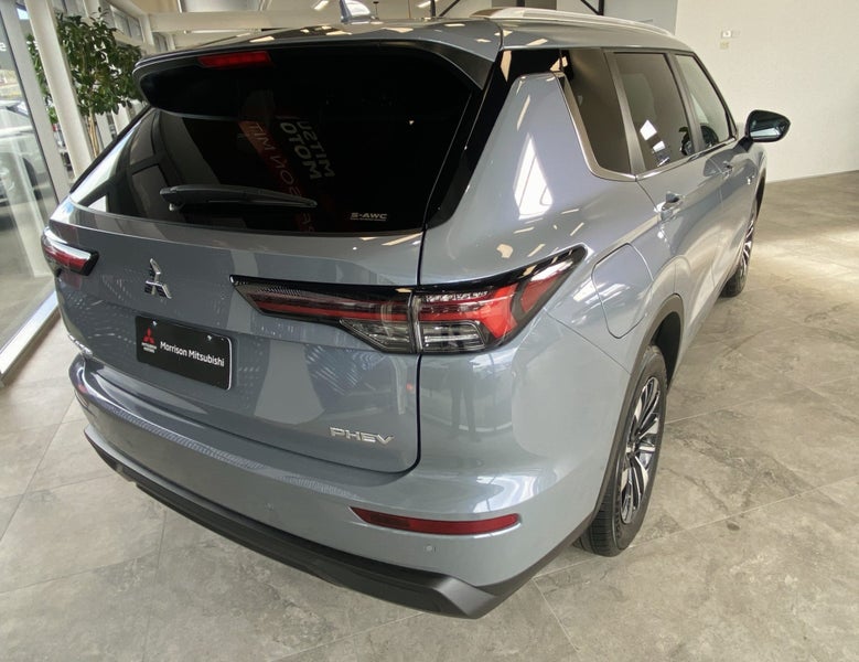 2026 Mitsubishi Outlander 2.5P LS 2WD CVT image 3