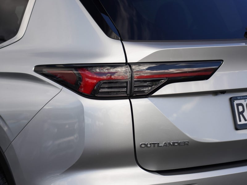 2026 Mitsubishi Outlander 2.5P LS 2WD CVT image 5