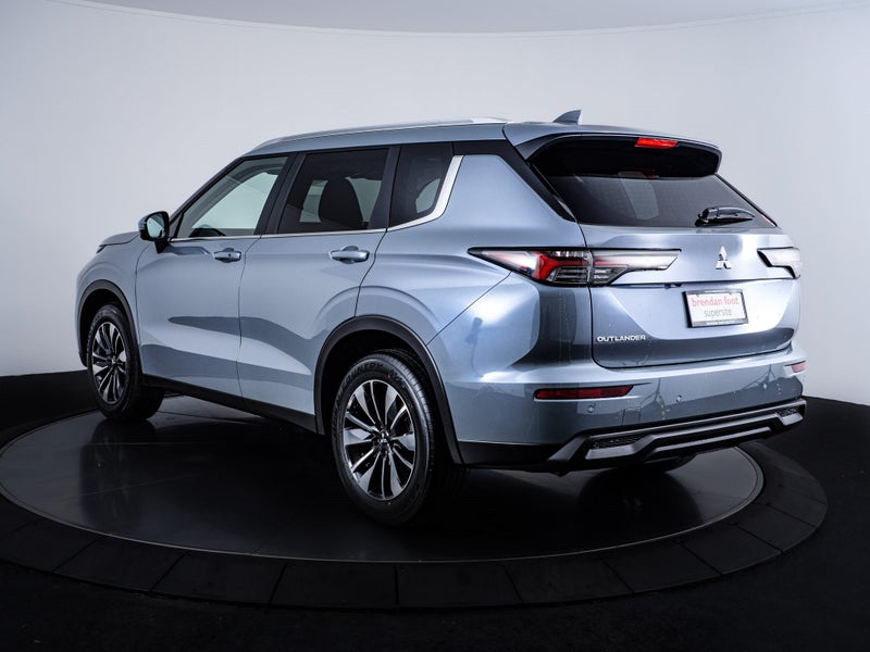 2026 Mitsubishi Outlander 2.5P LS 2WD CVT image 5