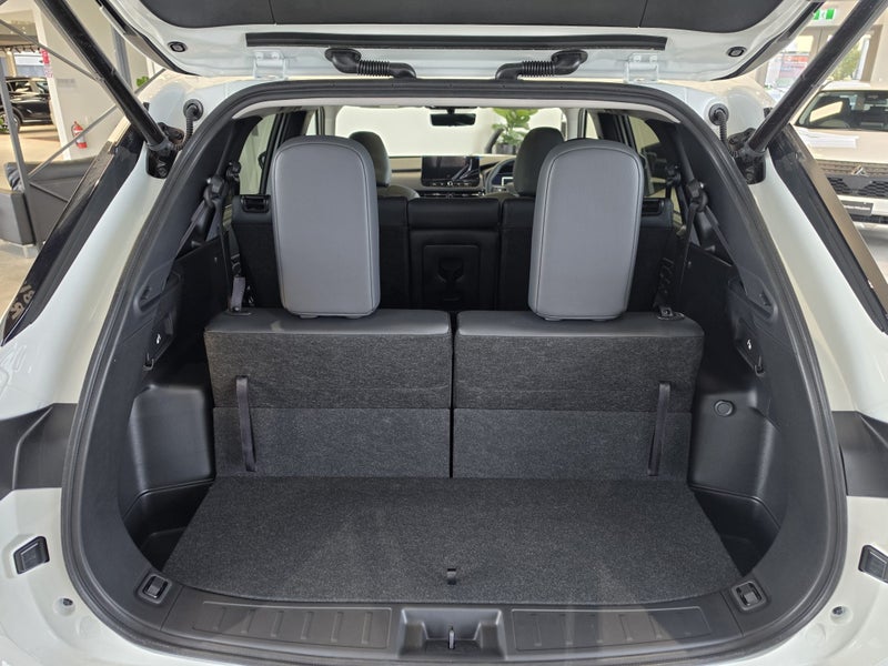 2026 Mitsubishi Outlander 2.5P VRX 2WD CVT image 4