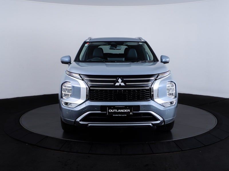2026 Mitsubishi Outlander 2.5P VRX 2WD CVT 7 SE... image 5