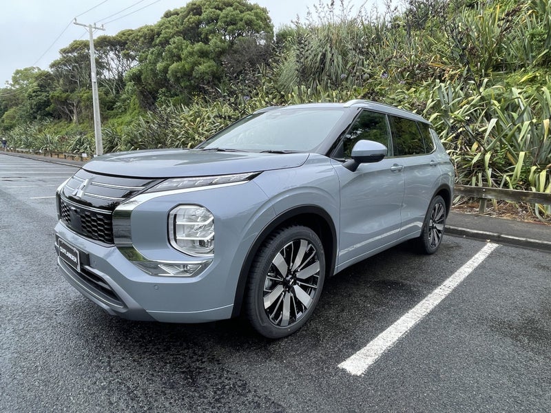 2026 Mitsubishi Outlander 2.5P VRX 4WD CVT image 4