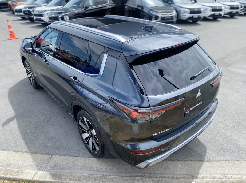 2026 Mitsubishi Outlander 2.5P VRX 4WD CVT image 5