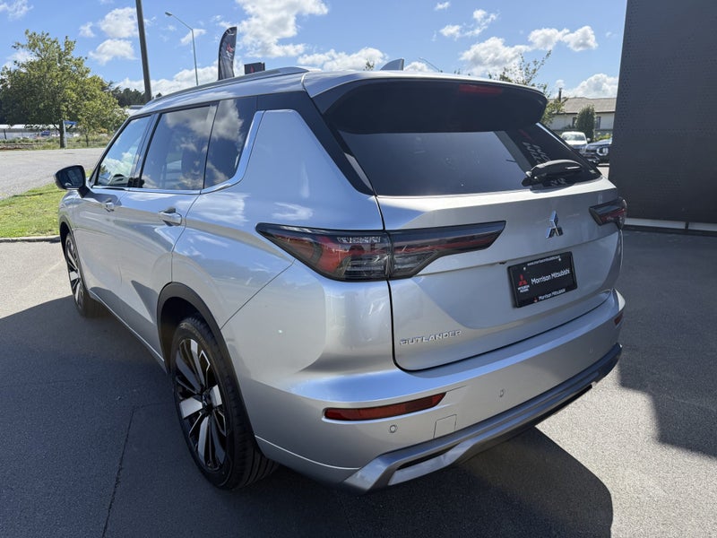 2026 Mitsubishi Outlander 2.5P VRX 4WD CVT image 4