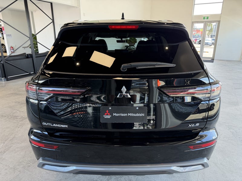 2026 Mitsubishi Outlander 2.5P XLS 2WD CVT image 5