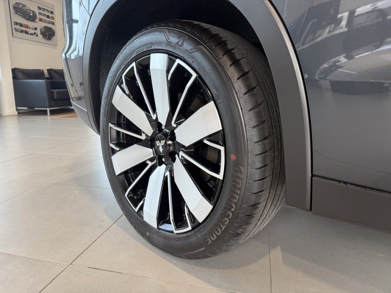 2026 Mitsubishi Outlander 2.5P XLS 4WD CVT image 3