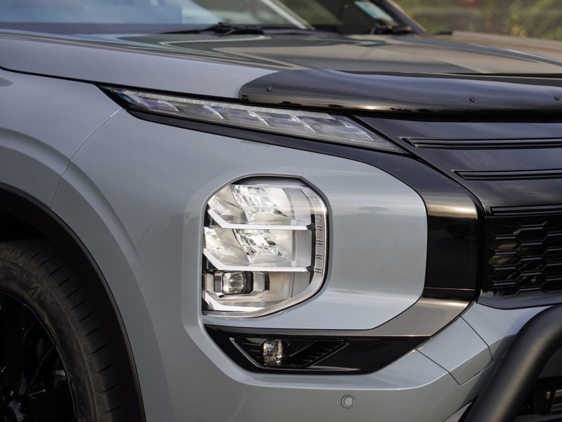 2026 Mitsubishi Outlander EXCEED 2.5 PETROL 2WD... image 5