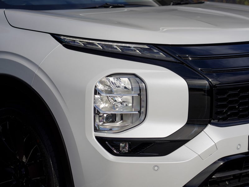 2026 Mitsubishi Outlander EXCEED 2.5 PETROL 2WD... image 5