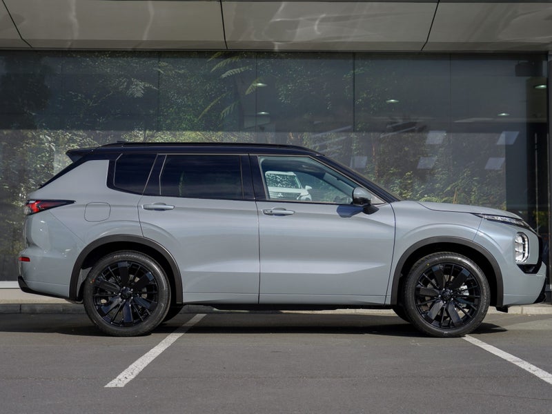 2026 Mitsubishi Outlander EXCEED 2.5 PETROL 2WD... image 2