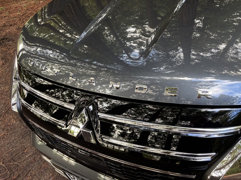 2026 Mitsubishi Outlander EXCEED 4WD image 4