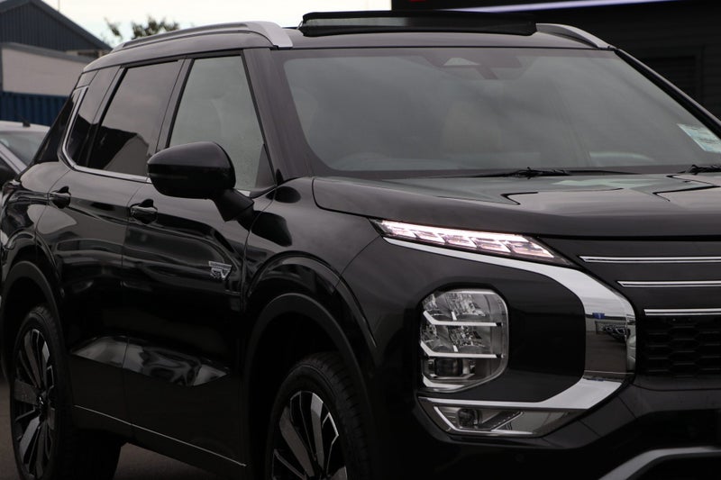 2026 Mitsubishi Outlander EXCEED PHEV/4WD/AT image 4