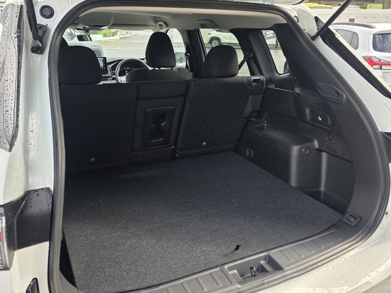 2026 Mitsubishi Outlander LS 2.5P image 3