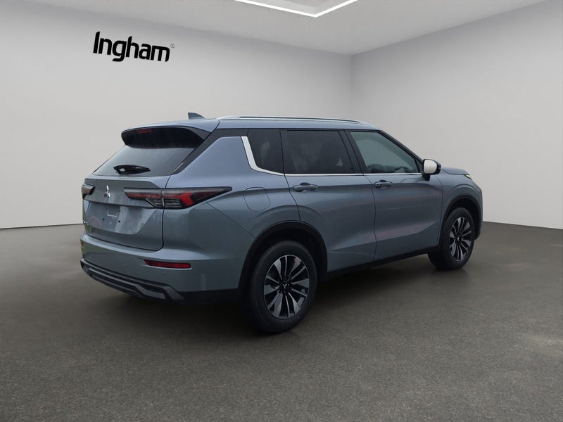 2026 Mitsubishi Outlander LS 2.5P/CVT image 3