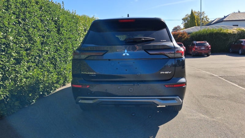 2026 Mitsubishi Outlander PHEV VRX 4WD image 5