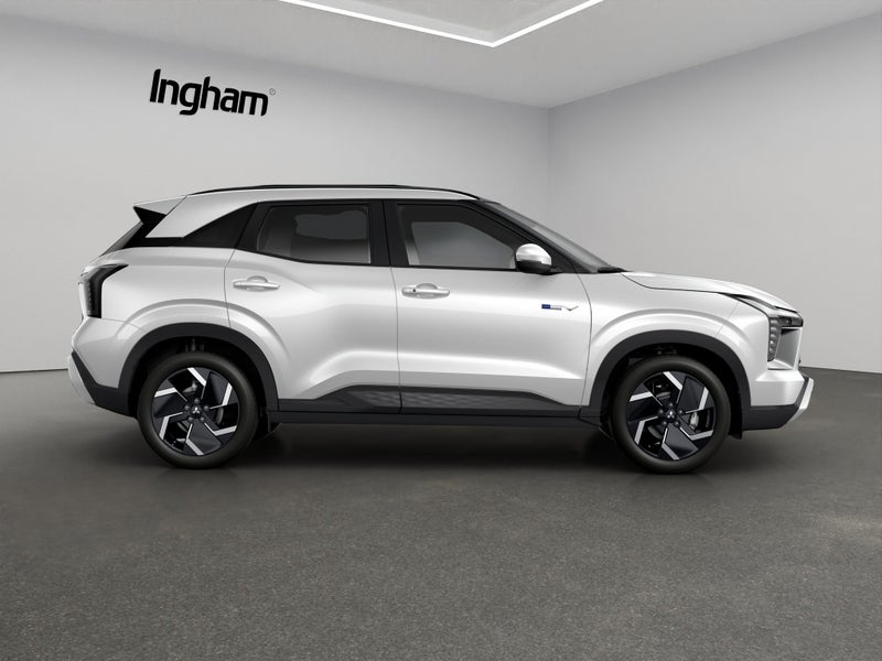 2026 Mitsubishi Outlander Sport HEV XLS image 2