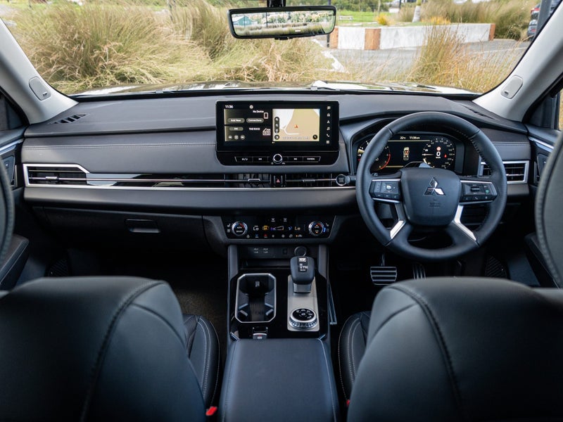 2026 Mitsubishi Outlander VRX 2.5 2WD Auto image 2