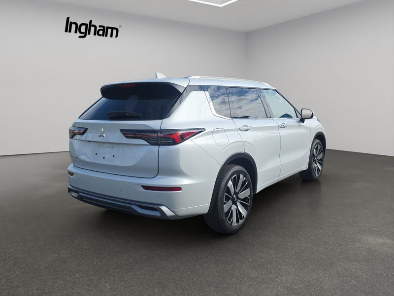 2026 Mitsubishi Outlander VRX 2.5P/CVT image 4