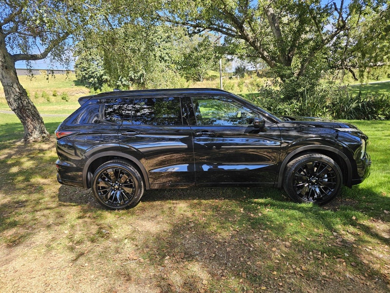 2026 Mitsubishi Outlander VRX 2.5P/CVT image 3