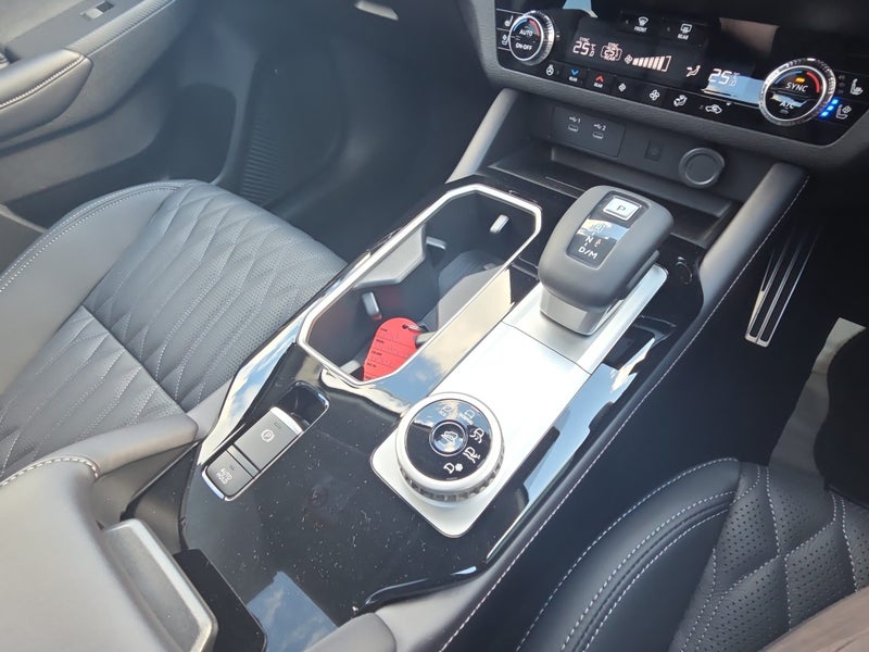 2026 Mitsubishi Outlander VRX 2.5P/CVT image 4