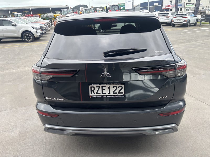 2026 Mitsubishi Outlander VRX 4WD image 4