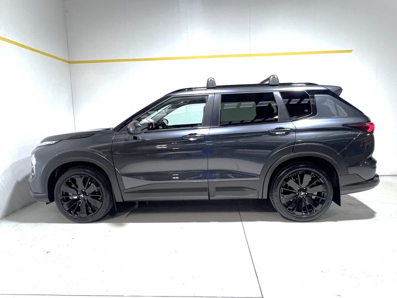 2026 Mitsubishi Outlander XLS 2.5 4WD - MCV EDI... image 4