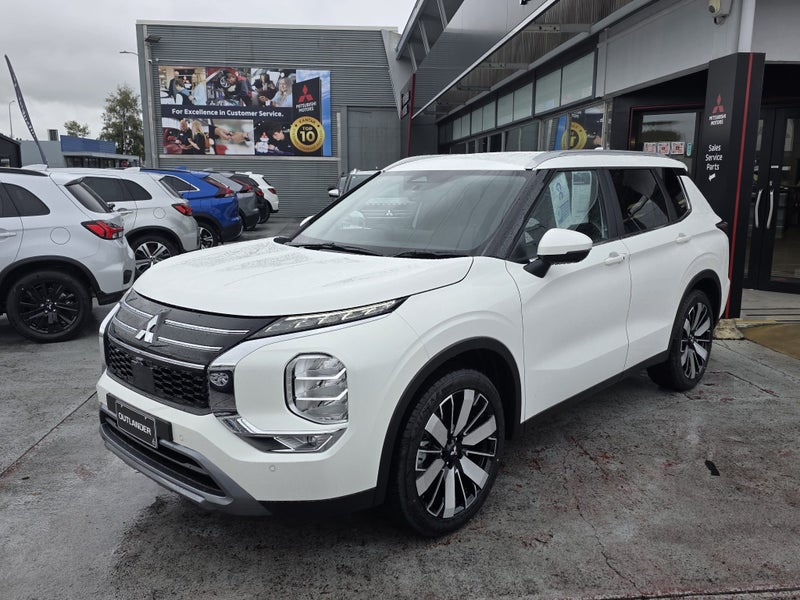2026 Mitsubishi Outlander XLS 2.5P image 5