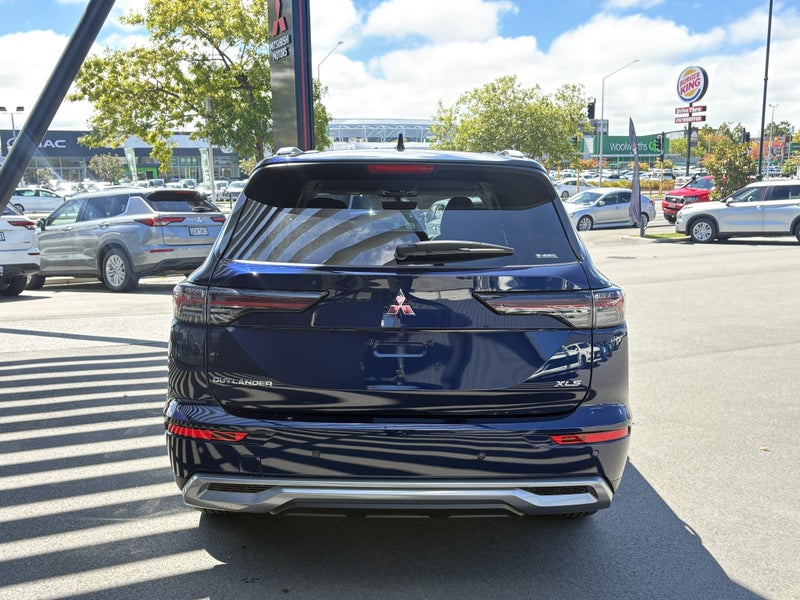 2026 Mitsubishi Outlander XLS 2.5P AWD image 4