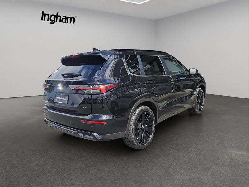 2026 Mitsubishi Outlander XLS 2.5P/CVT image 3