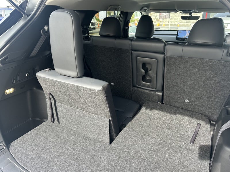 2026 Mitsubishi Outlander XLS 4WD 2.5P image 3
