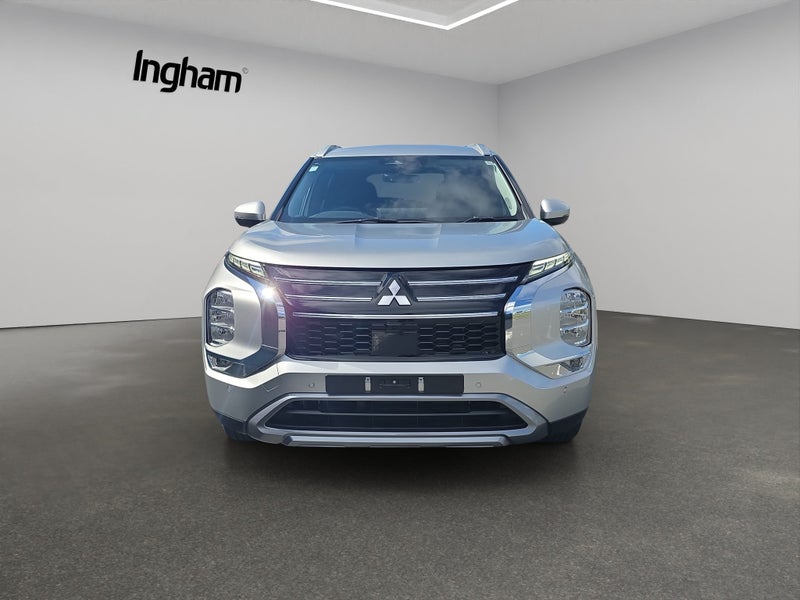 2026 Mitsubishi Outlander XLS PHEV/4WD/AT image 5